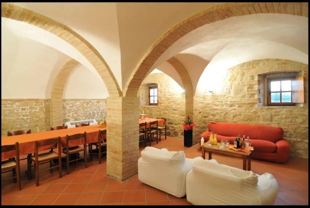 Agriturismo La Ginestrella Civitella D'Arna Екстериор снимка