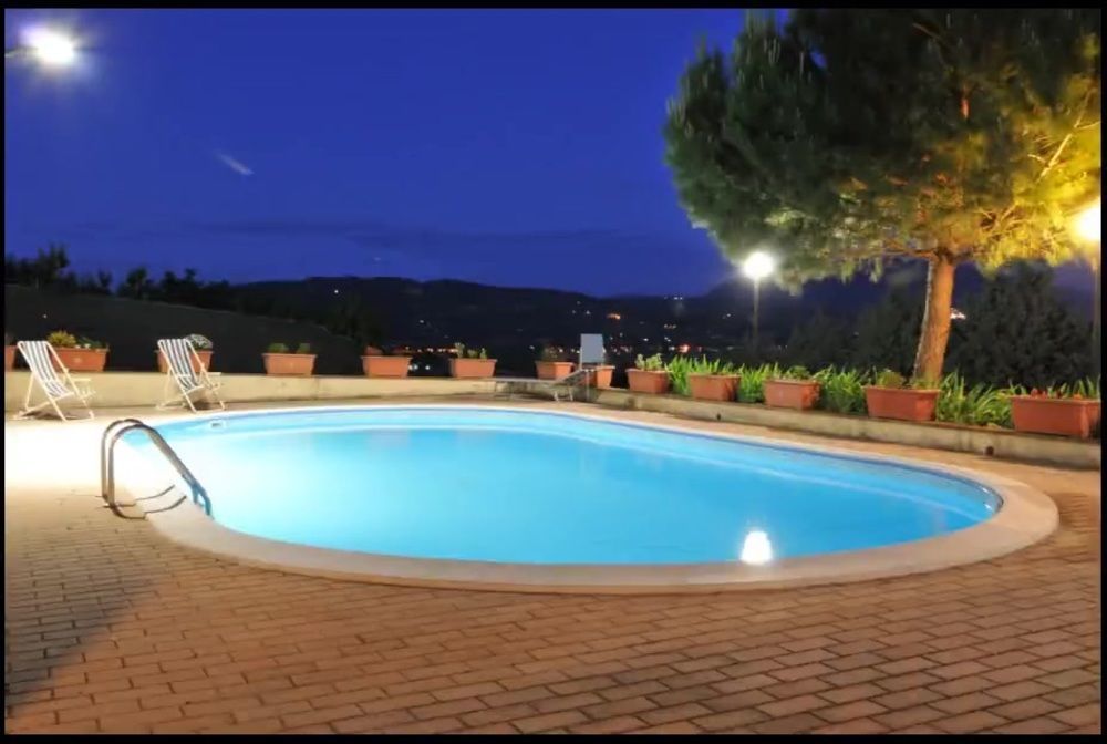 Agriturismo La Ginestrella Civitella D'Arna Екстериор снимка