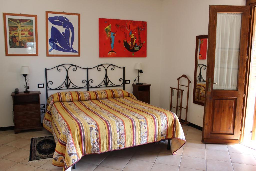 Agriturismo La Ginestrella Civitella D'Arna Стая снимка