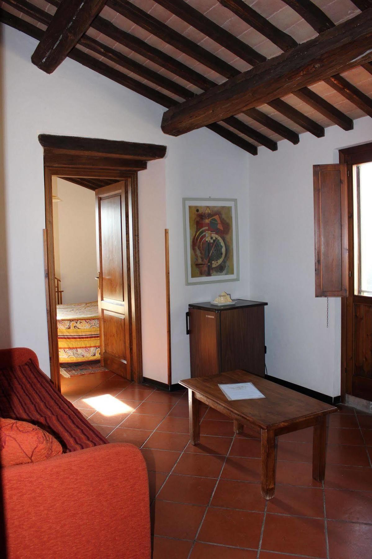 Agriturismo La Ginestrella Civitella D'Arna Екстериор снимка